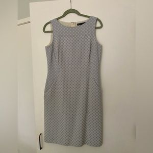 Brooks Brothers light blue geometric print shift dress size US 6